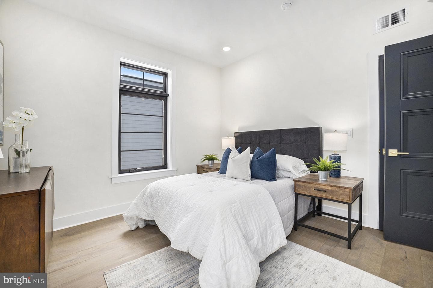 7519 Ridge Avenue #203 photo 22