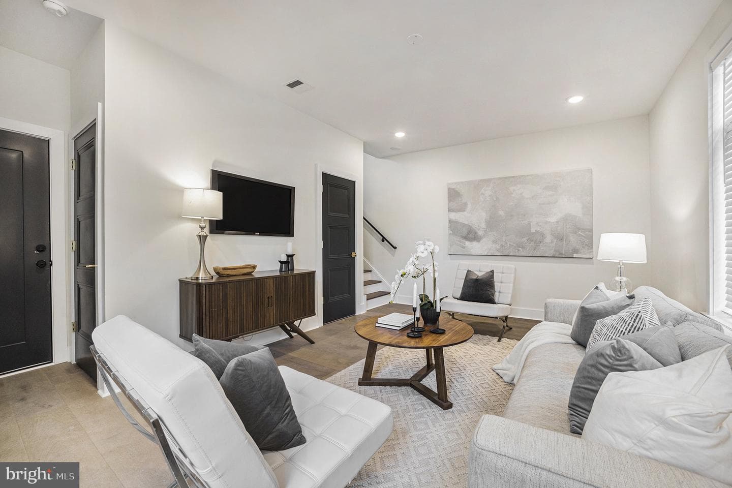 7519 Ridge Avenue #203 photo 3