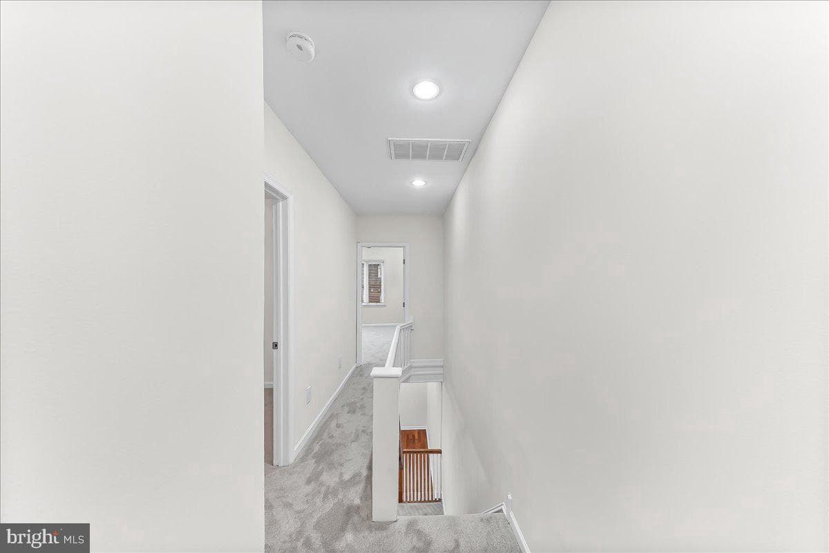 3987 Terrace Street photo 18