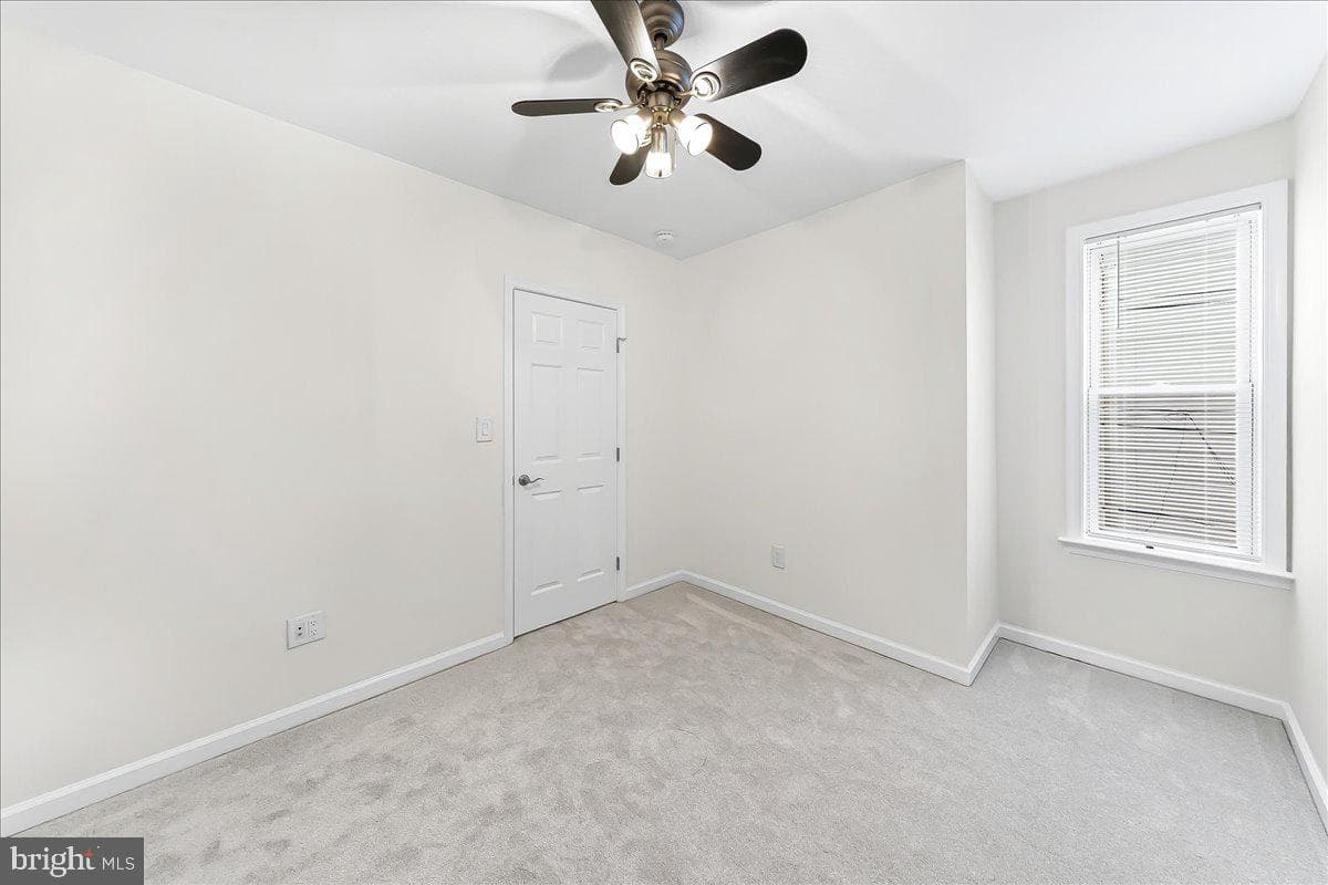 3987 Terrace Street photo 23