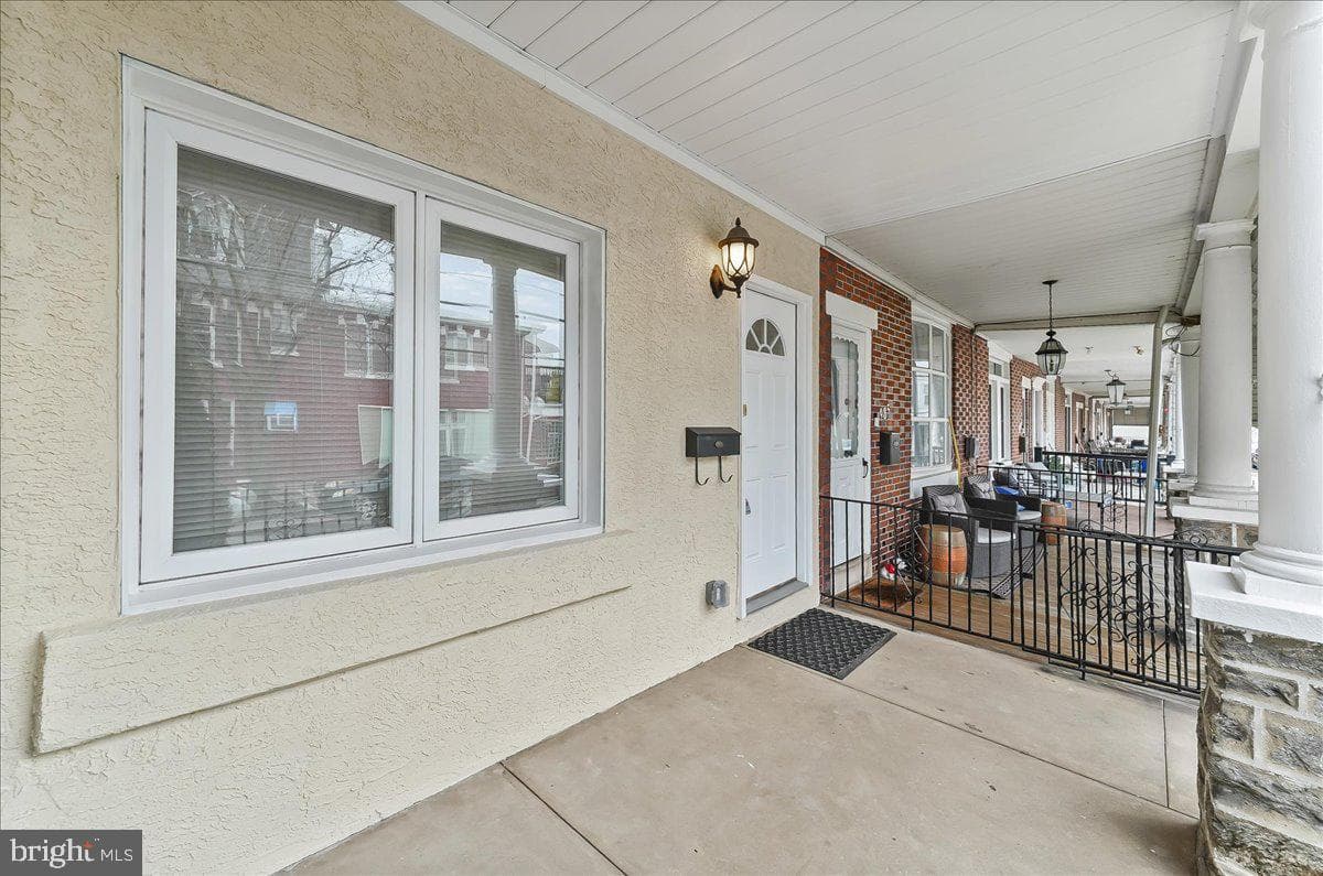 3987 Terrace Street photo 3