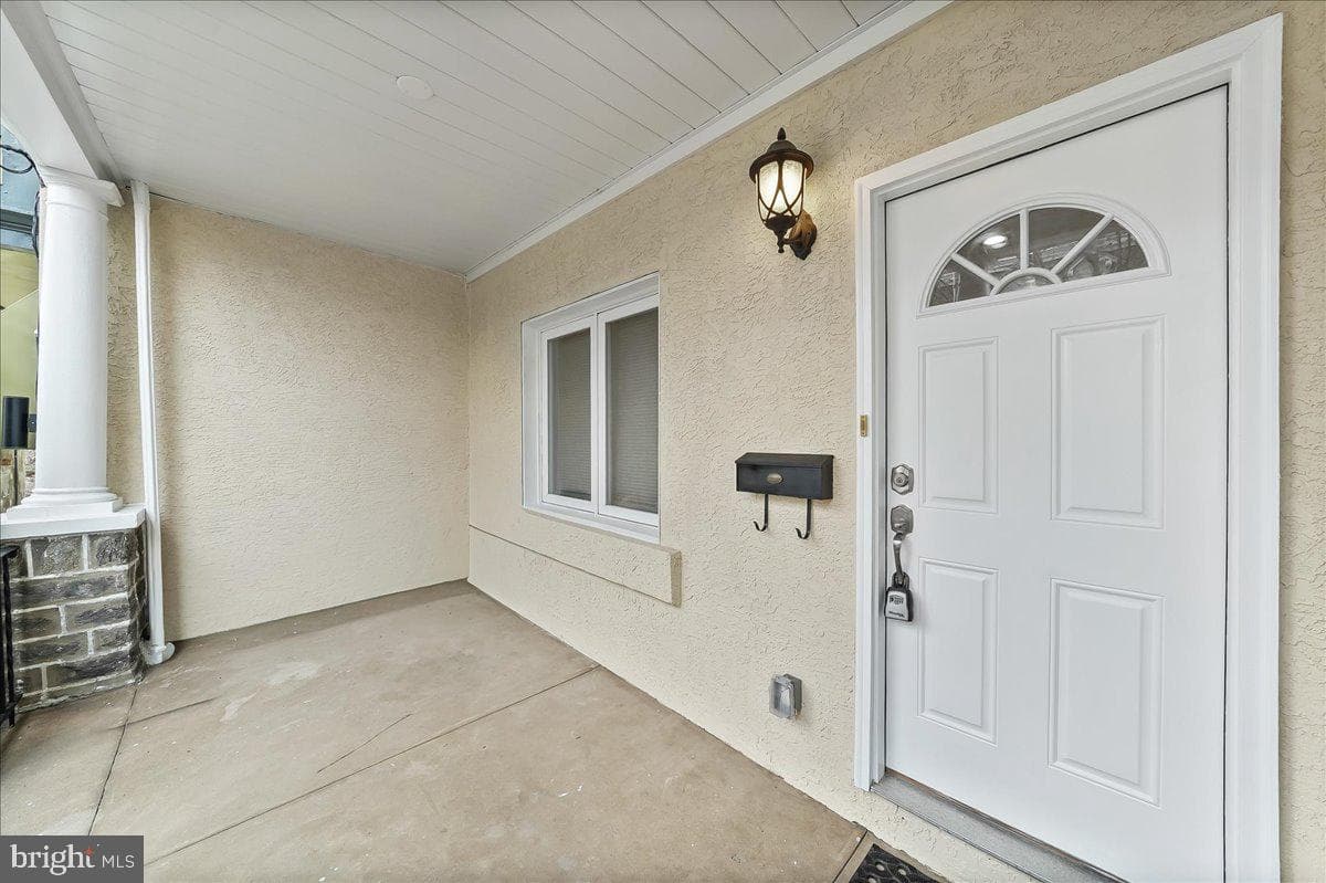 3987 Terrace Street photo 4