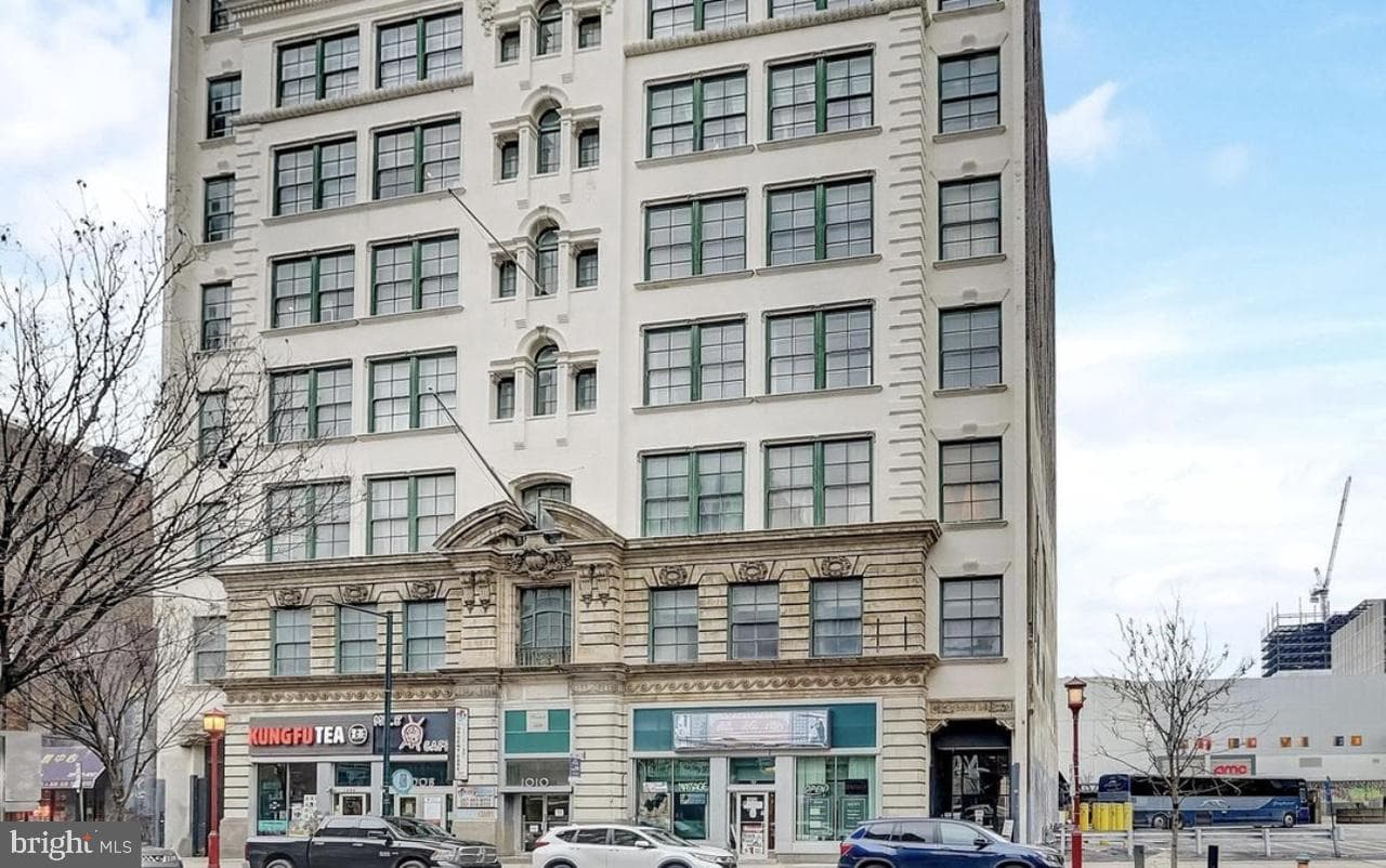 1010 Arch Street #807 photo 1