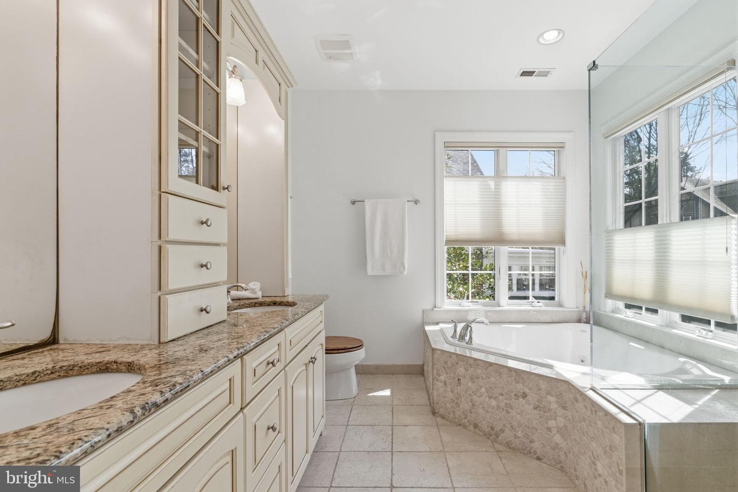 6622 Lincoln Drive photo 21
