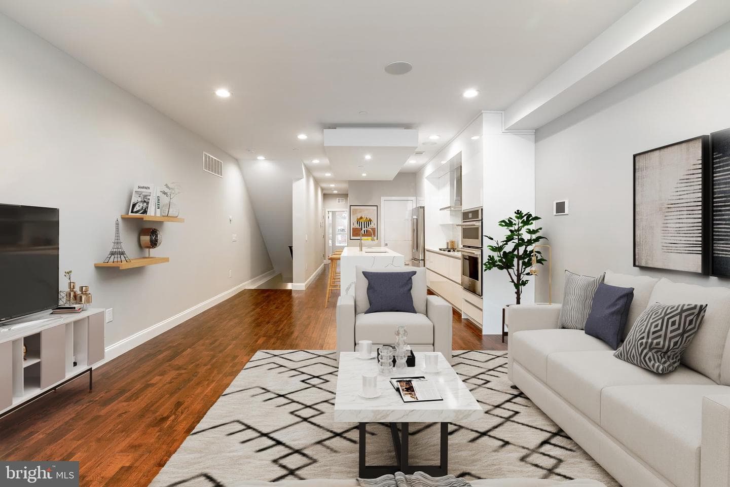1516 Cambridge Street #1 photo 4