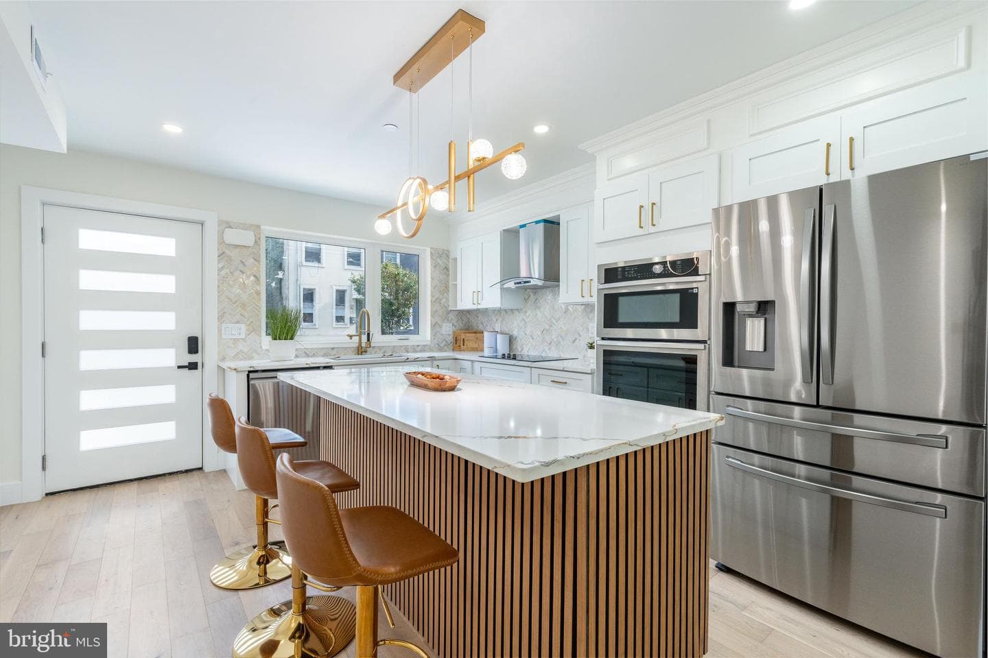 2510 Sepviva Street photo 19