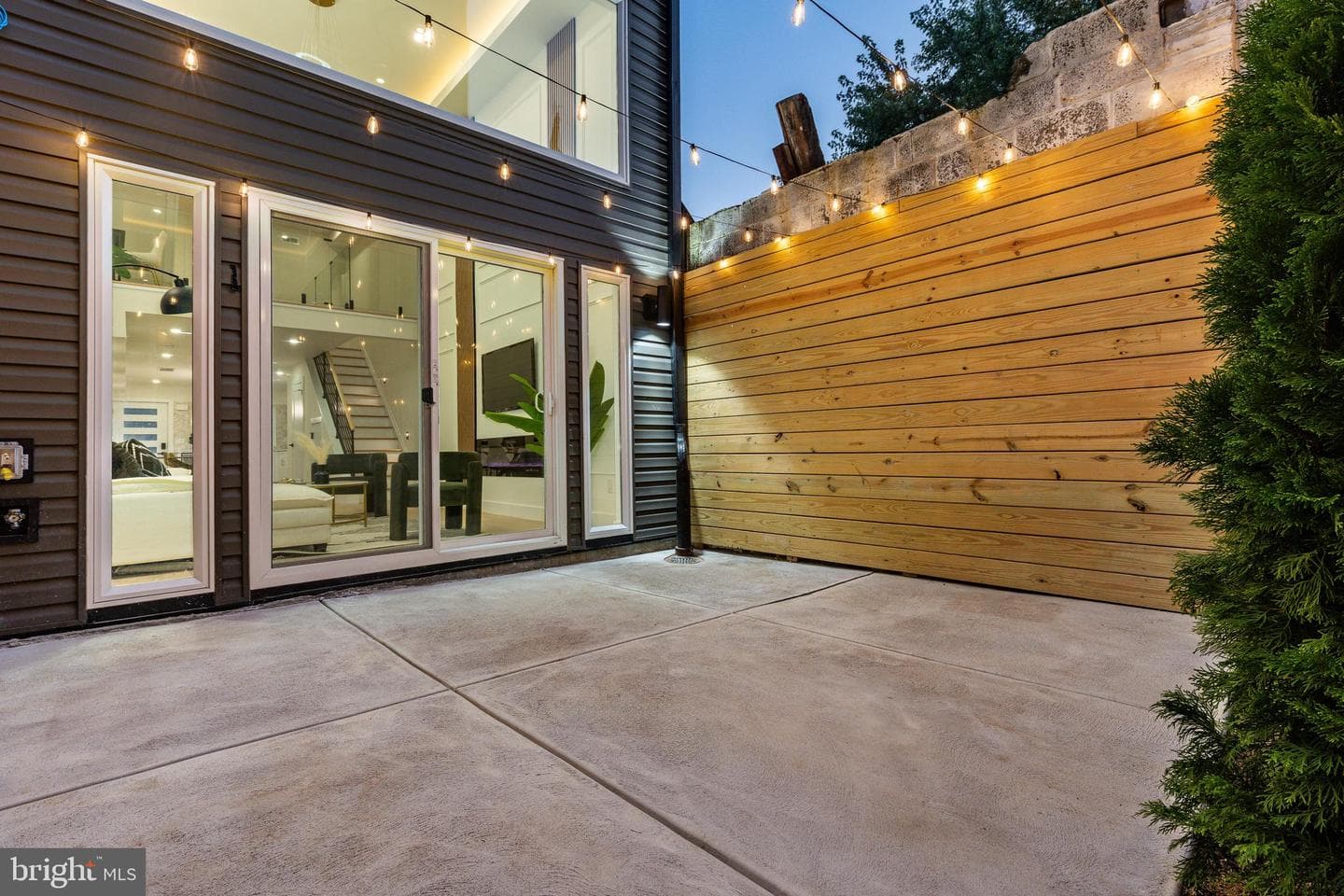 2510 Sepviva Street photo 40