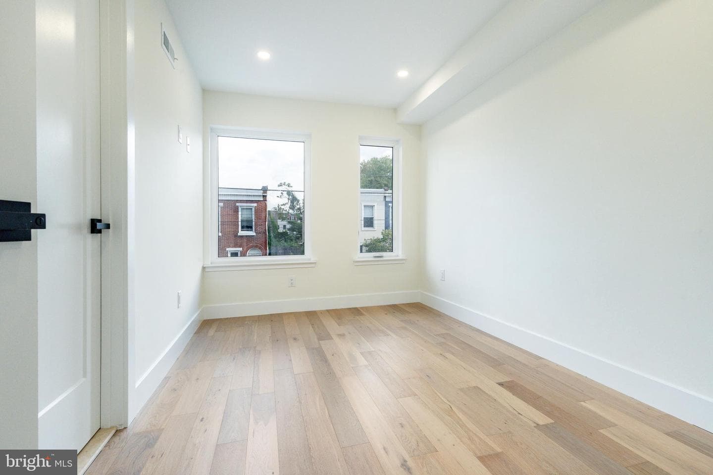 2510 Sepviva Street photo 52