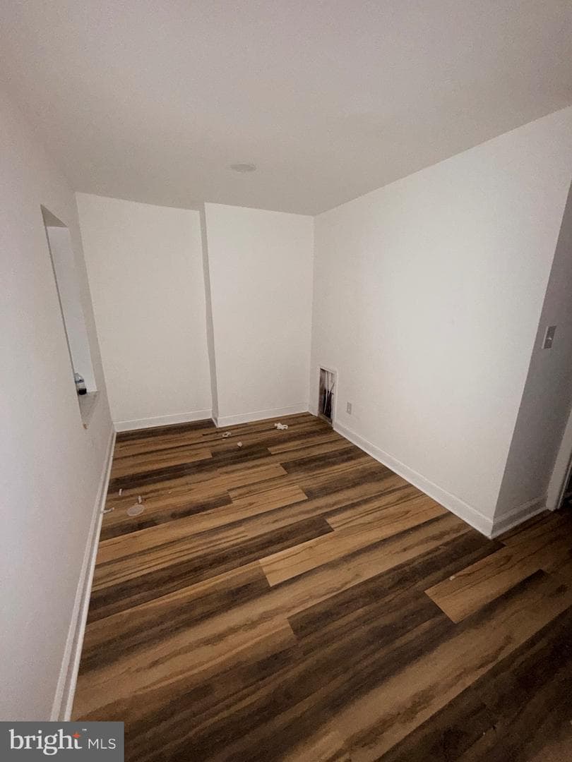 614 Emily Street photo 9