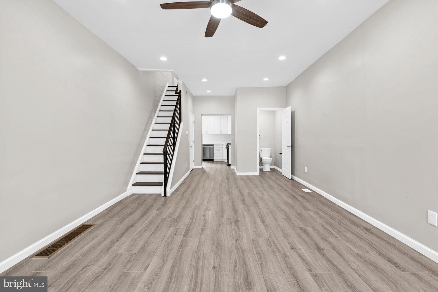 2126 Pierce Street photo 5
