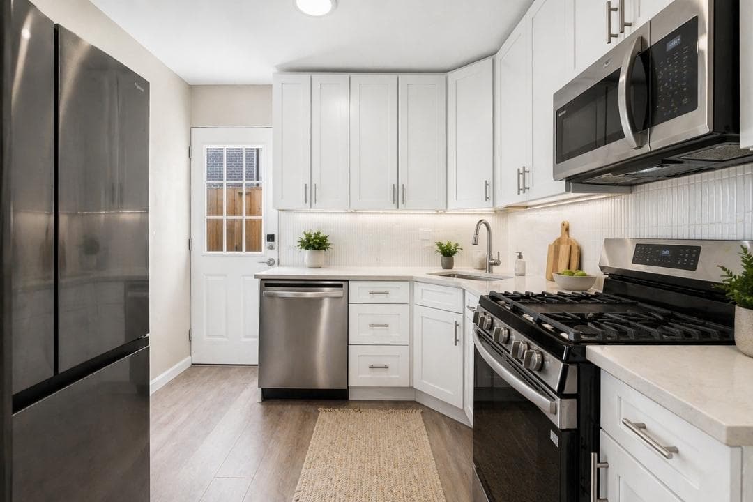 2126 Pierce Street photo 7
