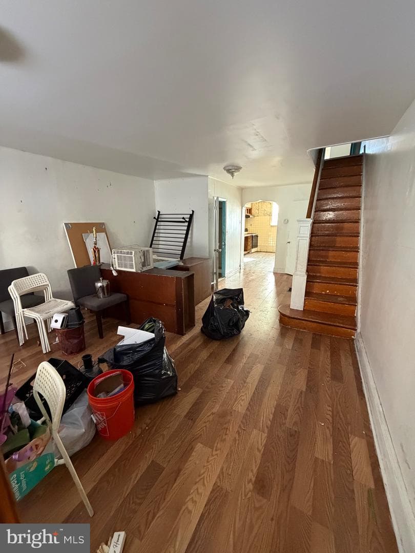 928 Watkins Street photo 2
