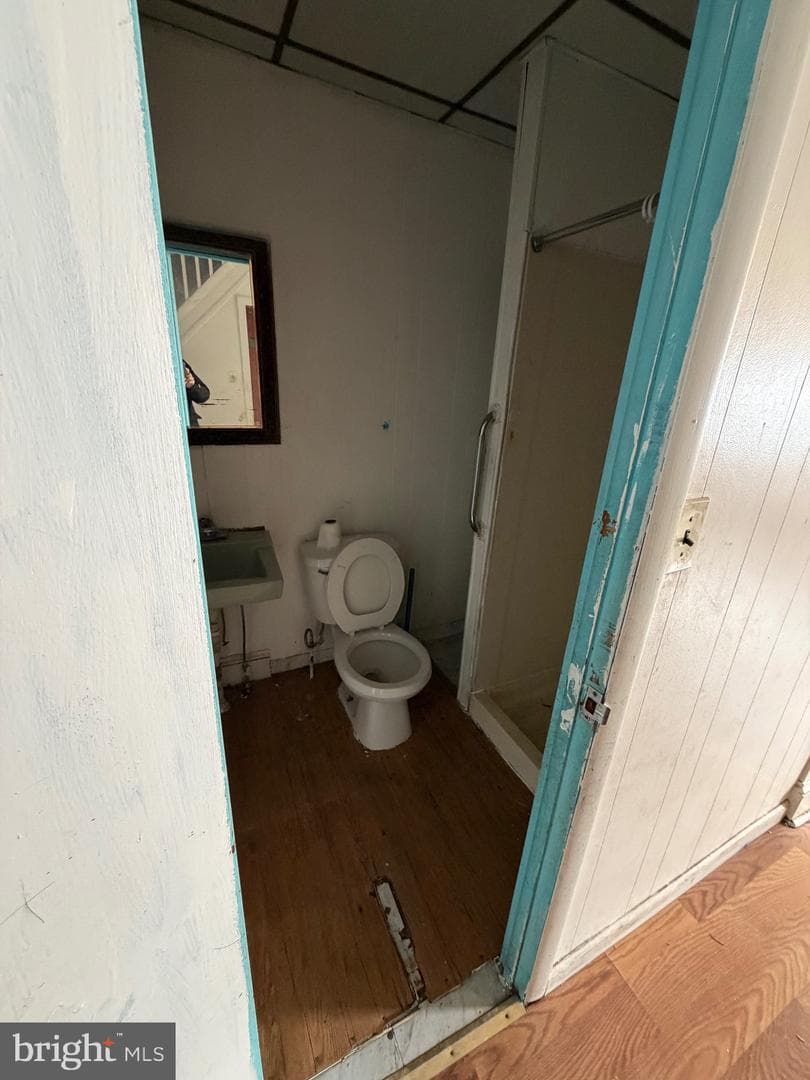 928 Watkins Street photo 3