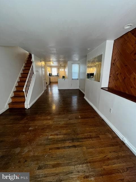 1503 S Lecount Street photo 4