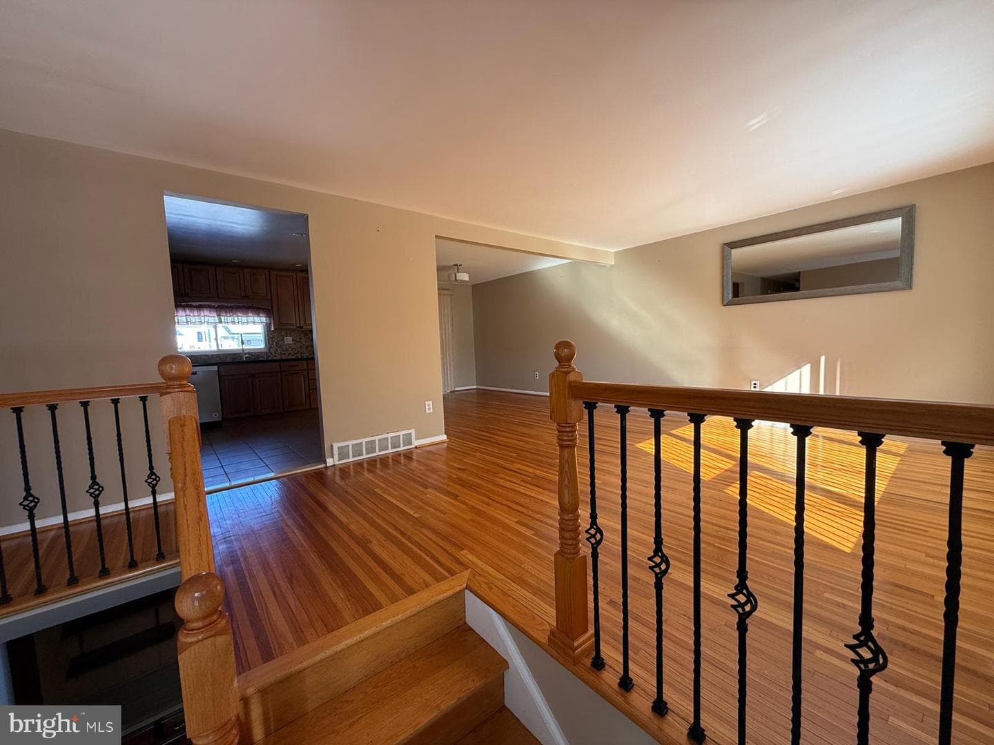 11616 Barlow Street photo 3