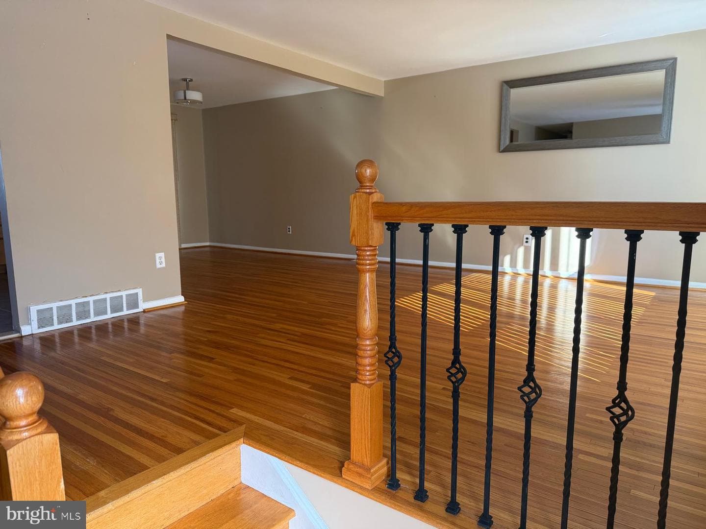11616 Barlow Street photo 4