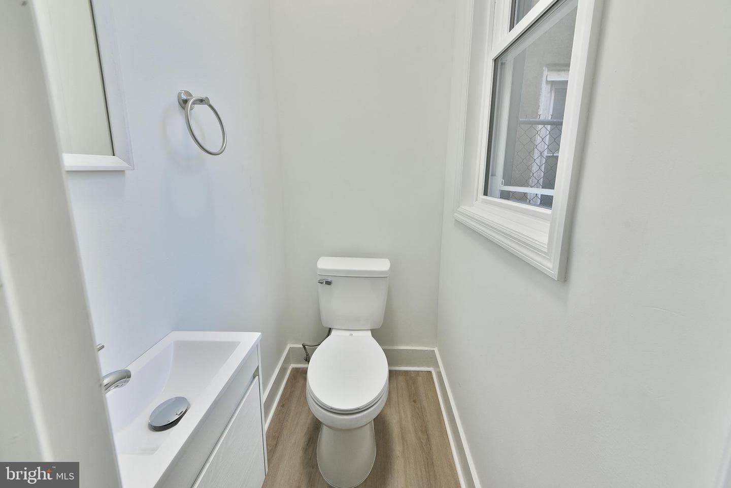 1725 W Juniata Street photo 12