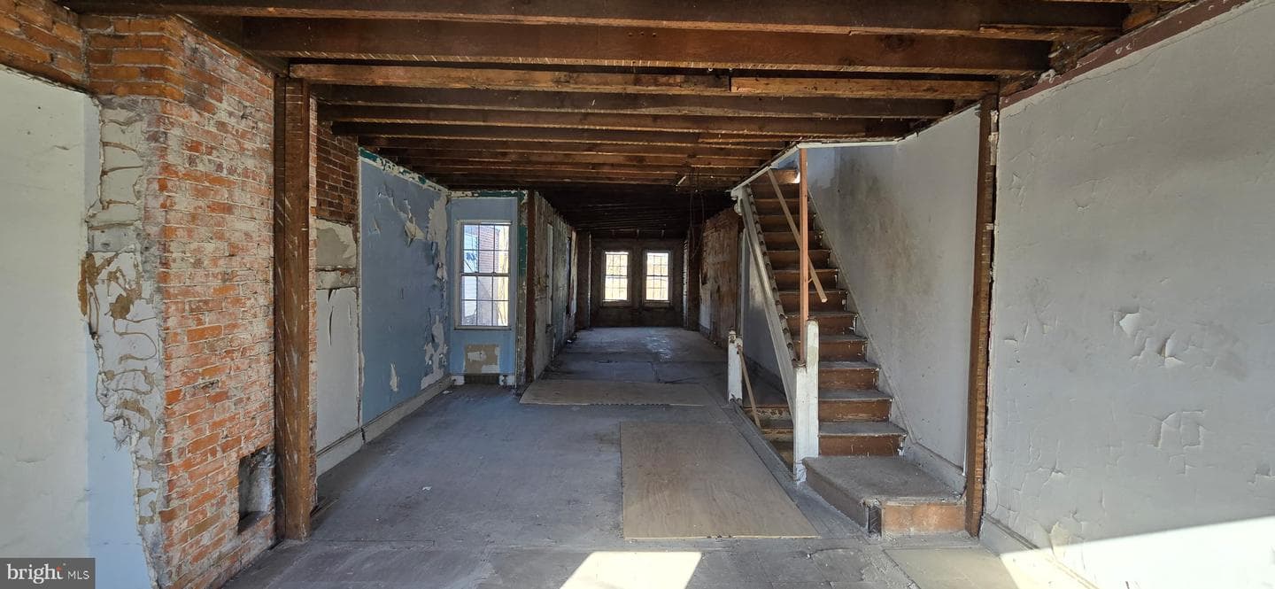 4127 Parrish Street photo 2