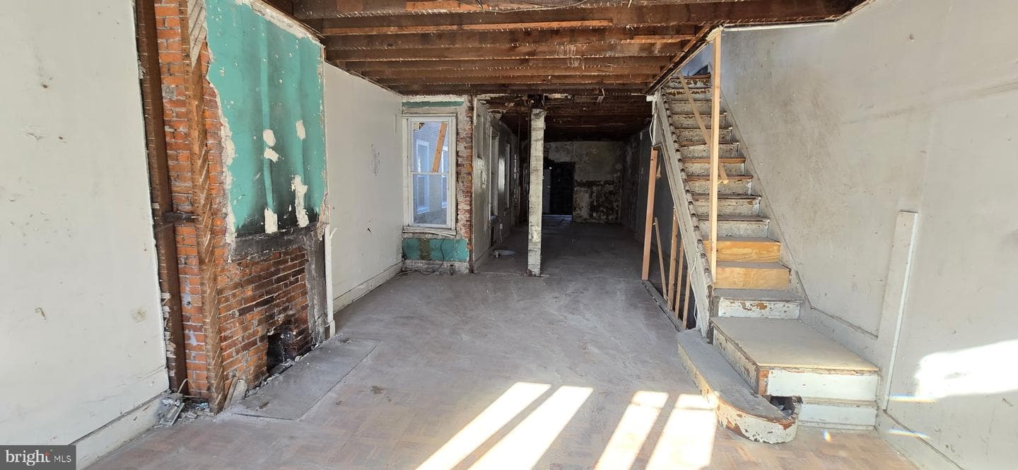 4127 Parrish Street photo 3