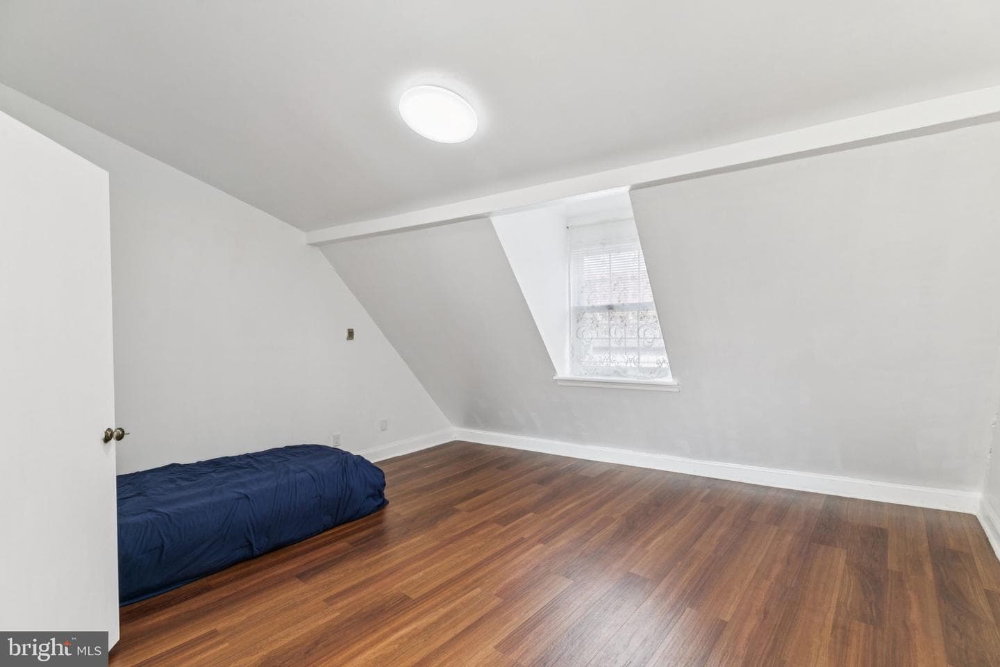 1006 S Front Street photo 22