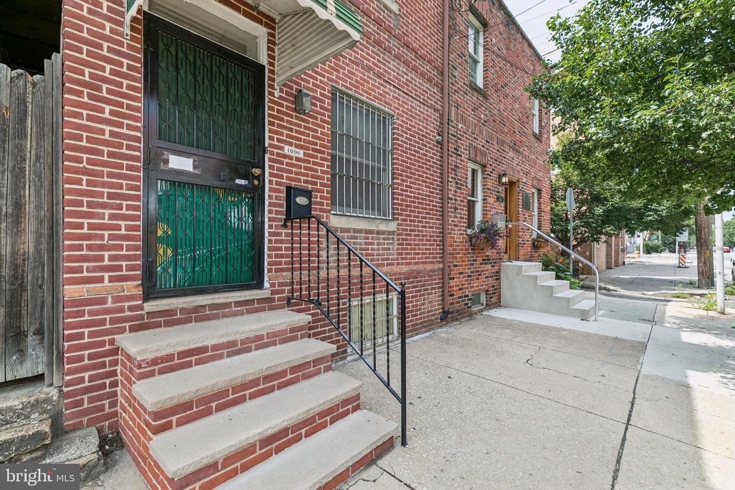 1006 S Front Street photo 34