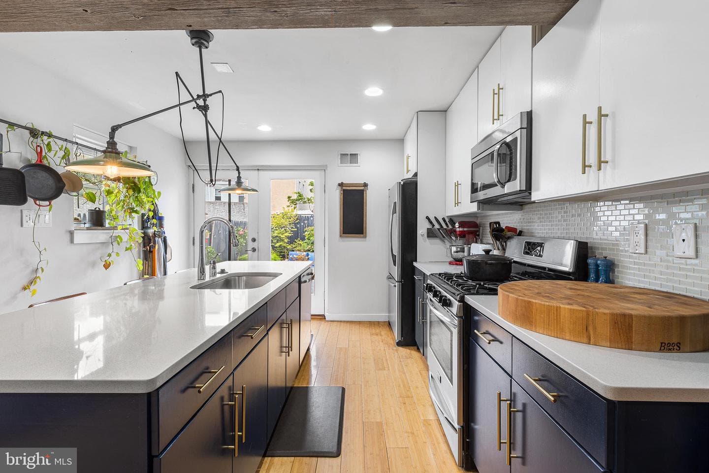 1337 Marlborough Street photo 11