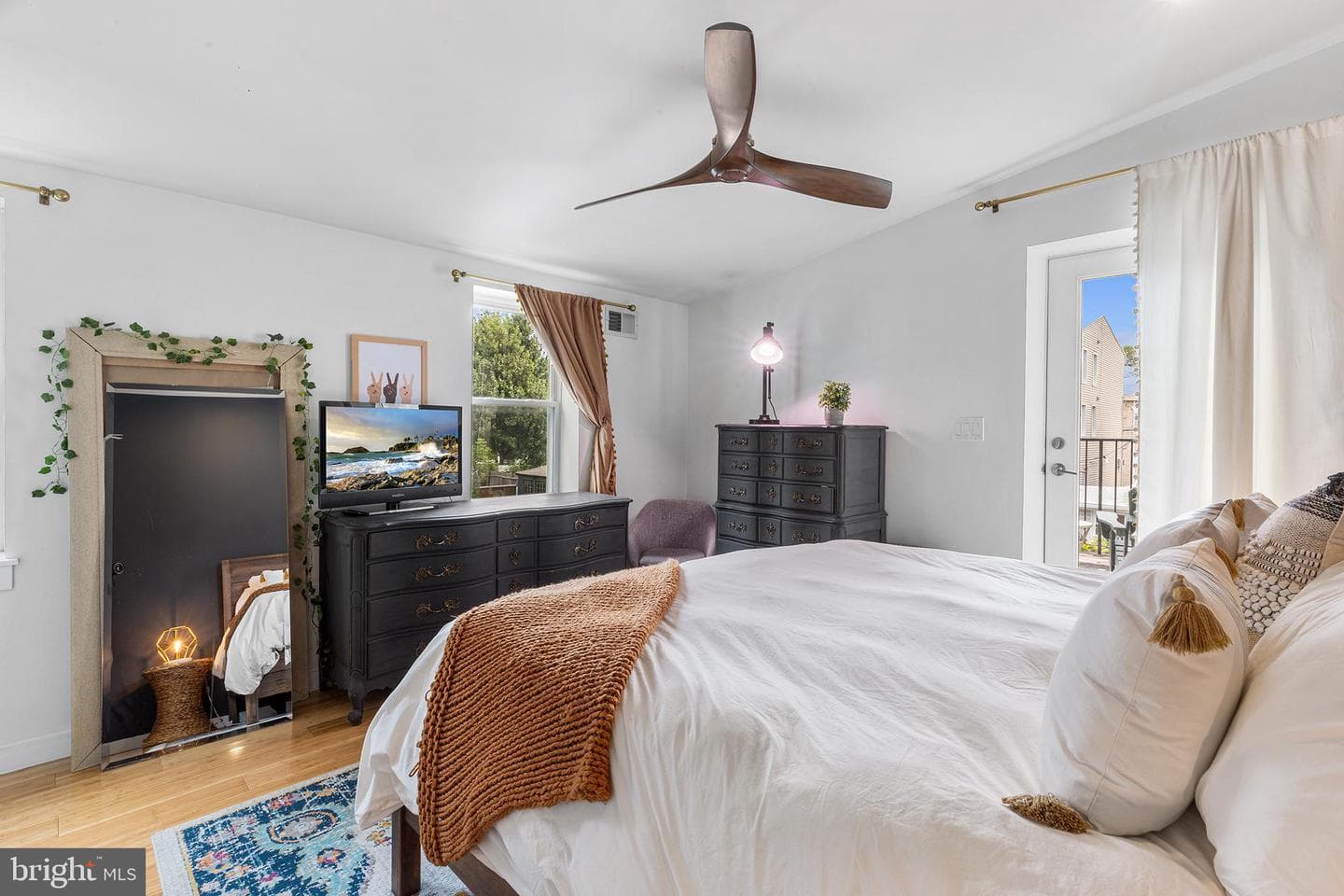 1337 Marlborough Street photo 14