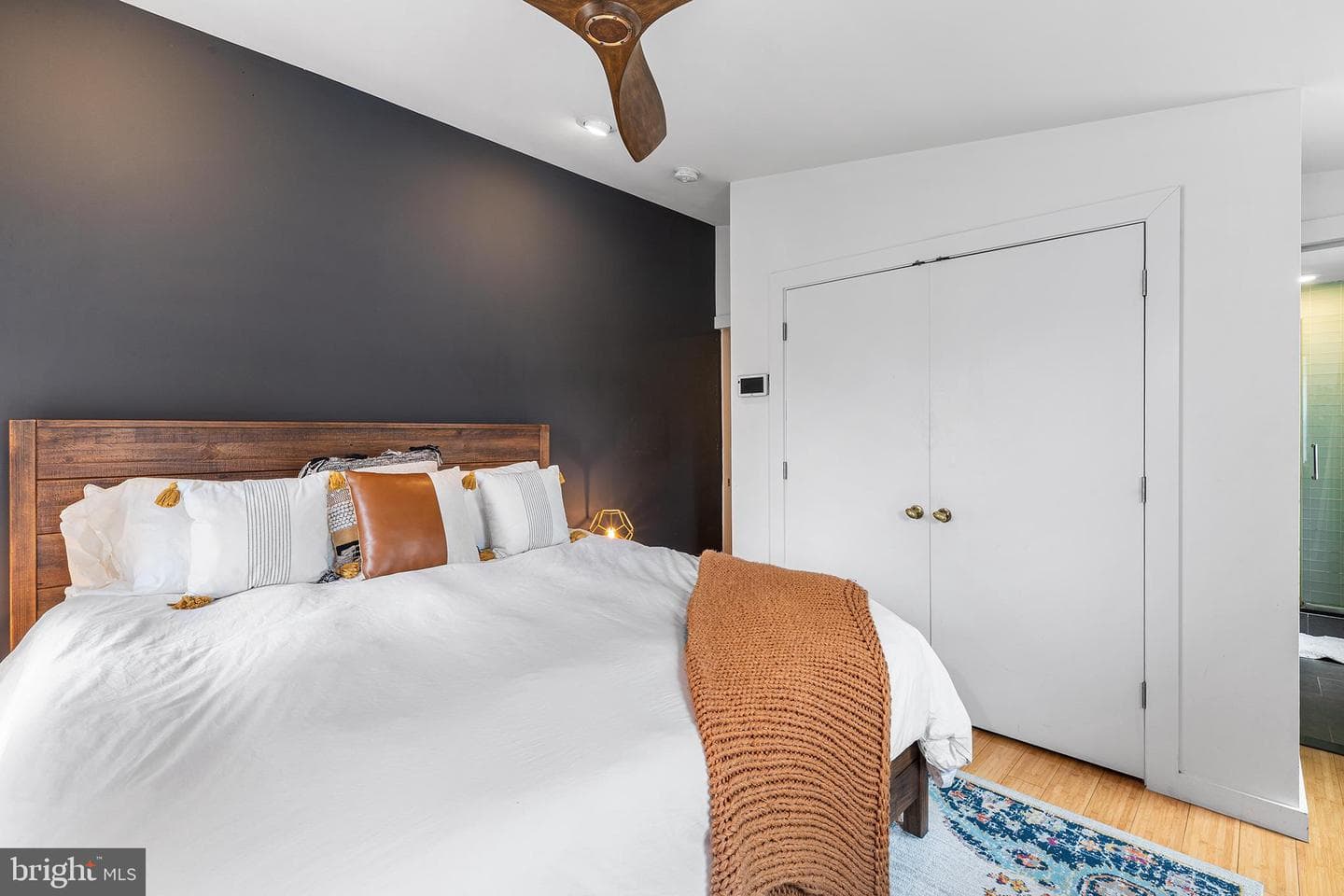 1337 Marlborough Street photo 16