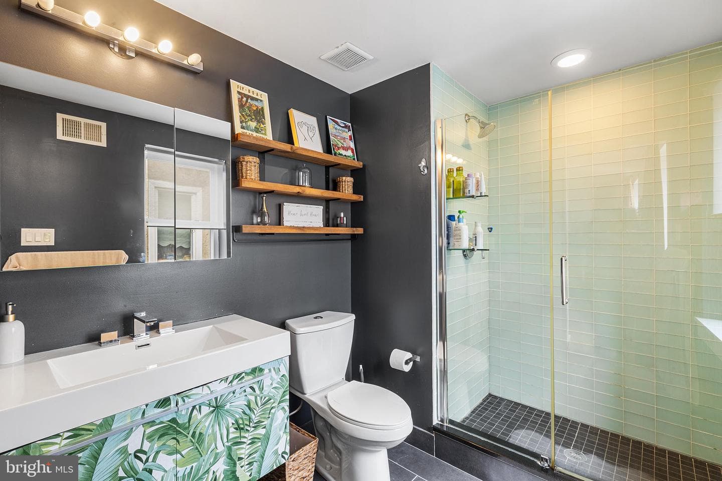 1337 Marlborough Street photo 17