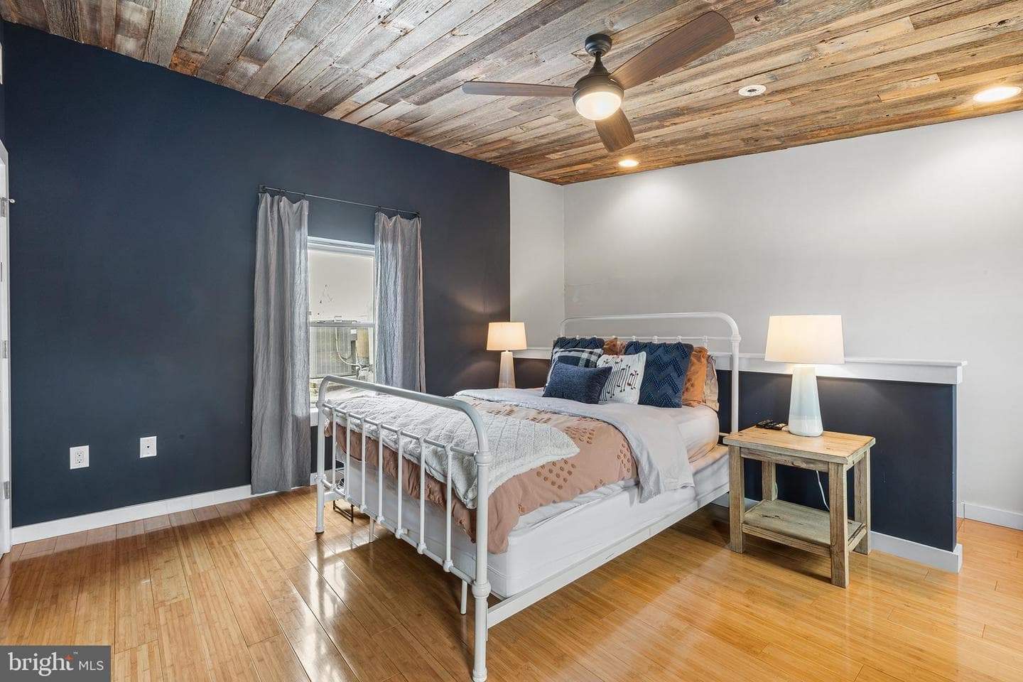 1337 Marlborough Street photo 26