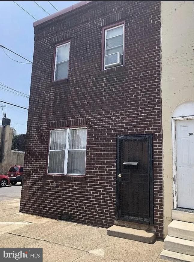2070 E Somerset Street, Philadelphia