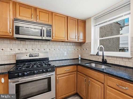 2844 Almond Street photo 7