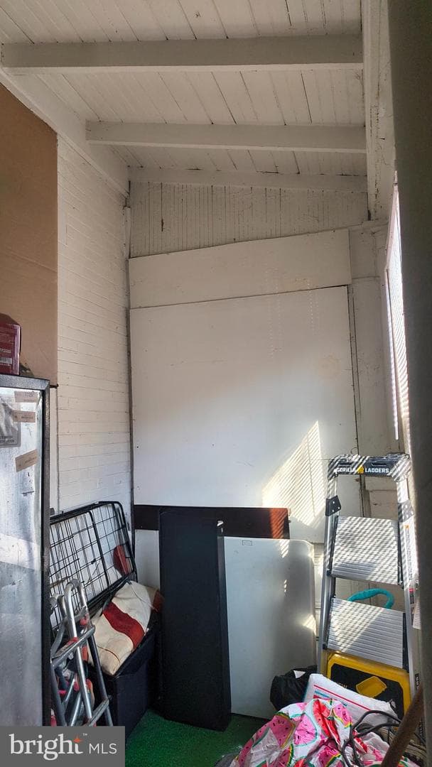 5330 Lesher Street photo 3