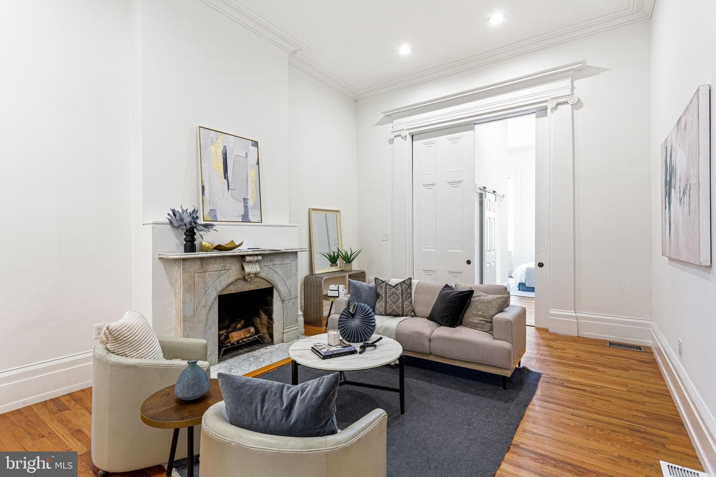 306 S 10th Street #a, Philadelphia