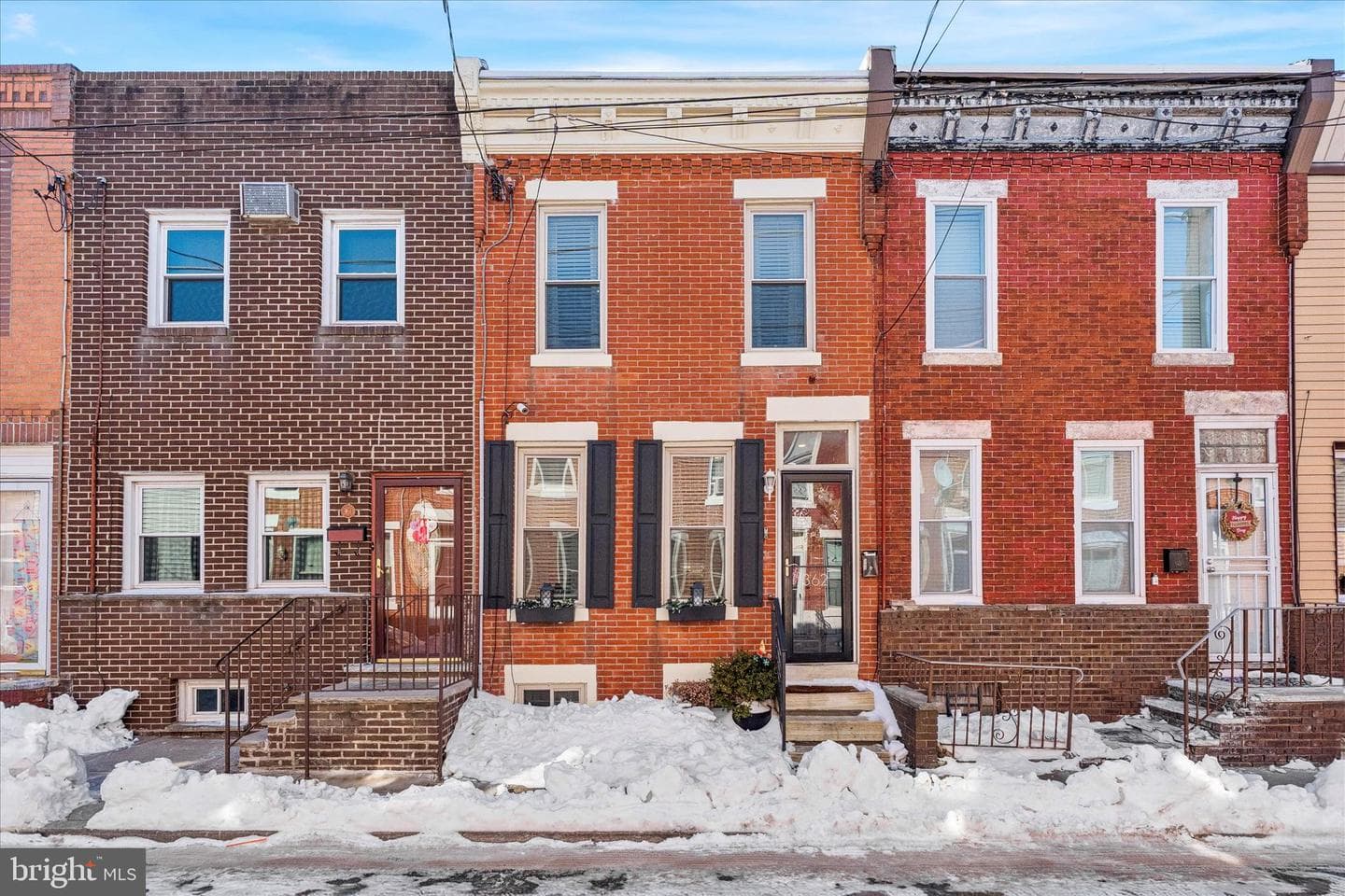 362 Tree Street photo 1