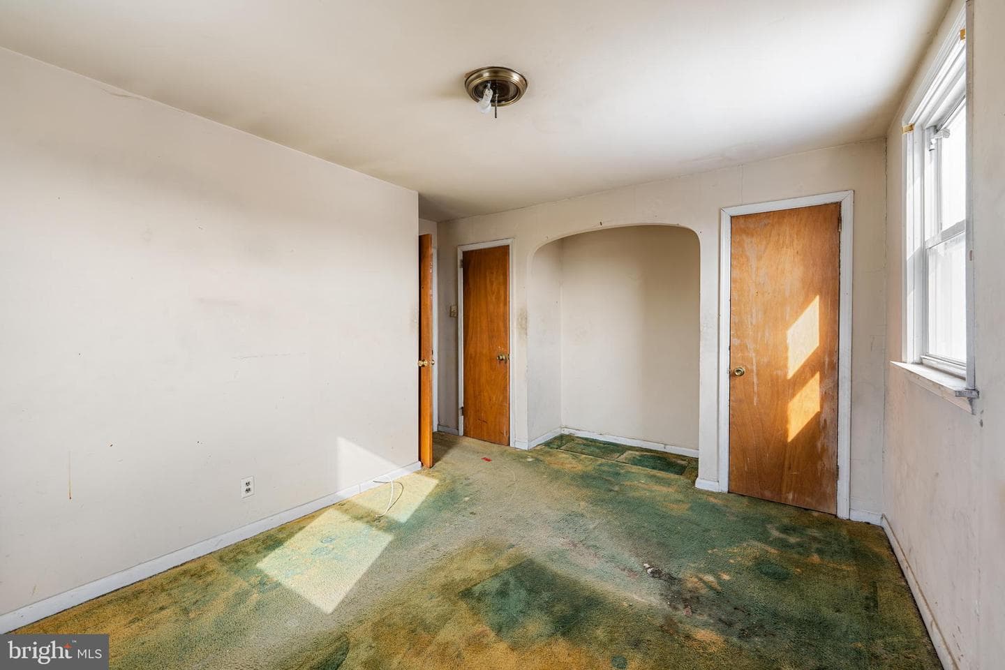 1030 E Sedgwick Street photo 20