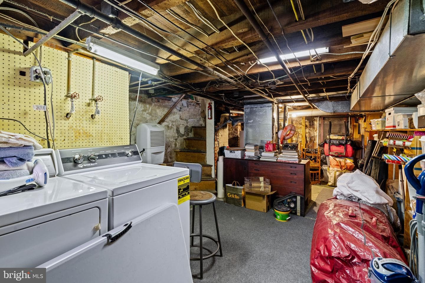 2410 Panama Street photo 46