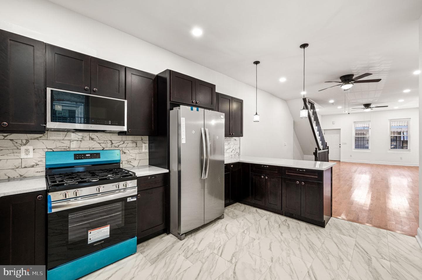 5839 Race Street photo 11