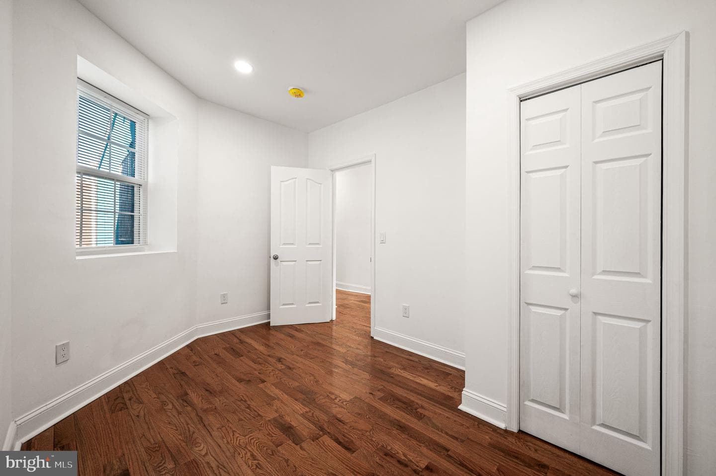 5839 Race Street photo 19
