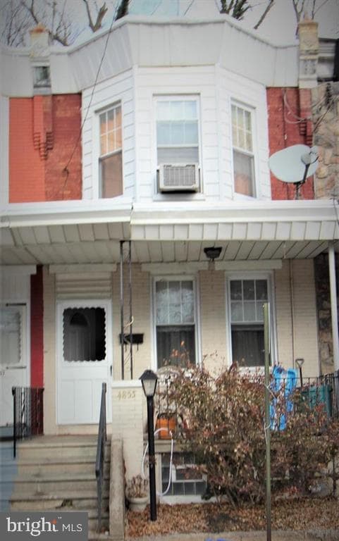 4855 Ridge Avenue, Philadelphia