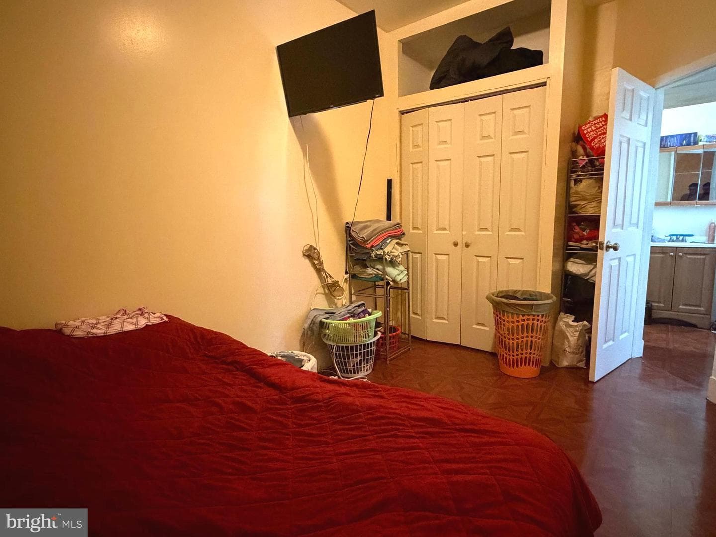 2401 N Orkney Street photo 11