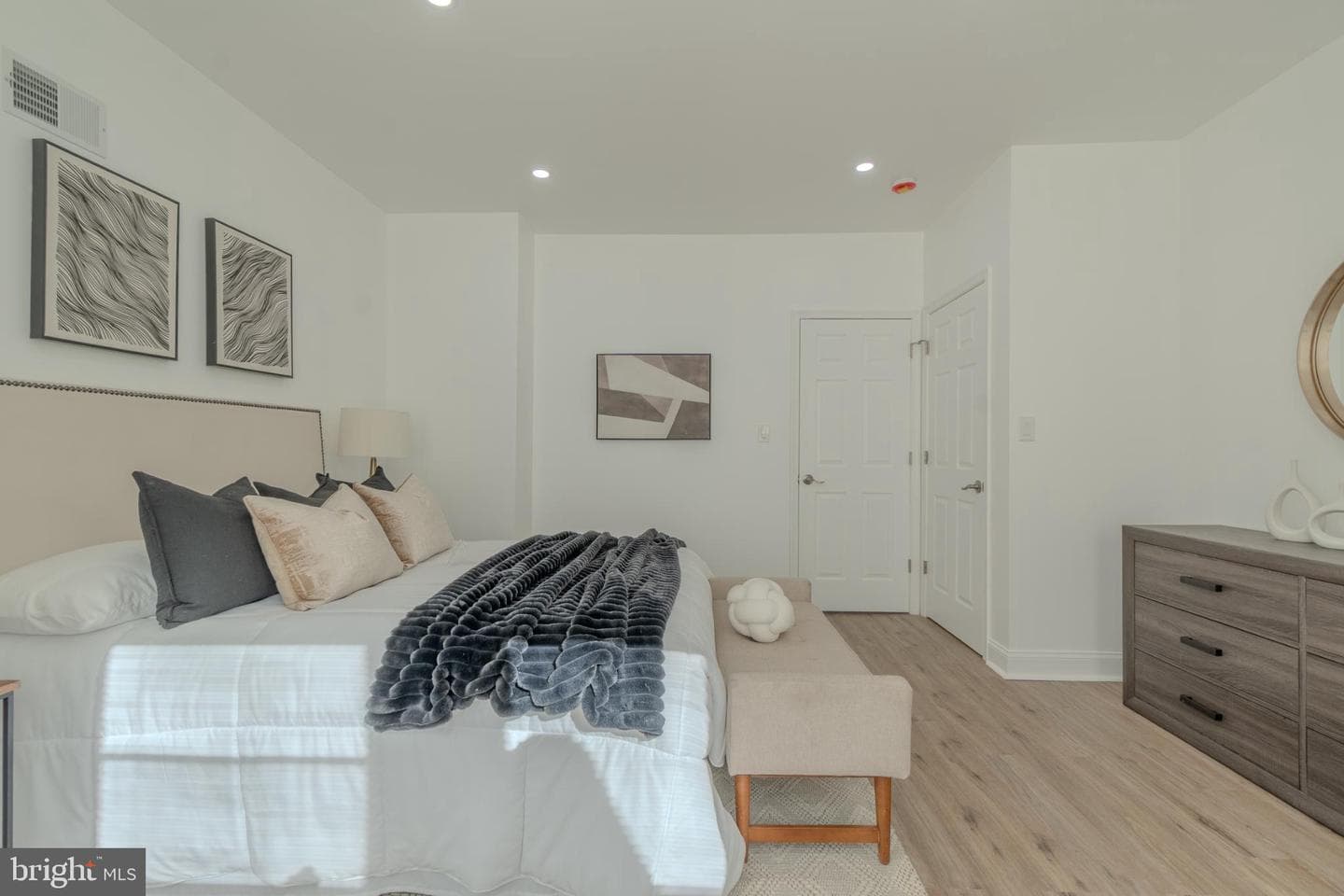 1123 S 56th Street photo 15