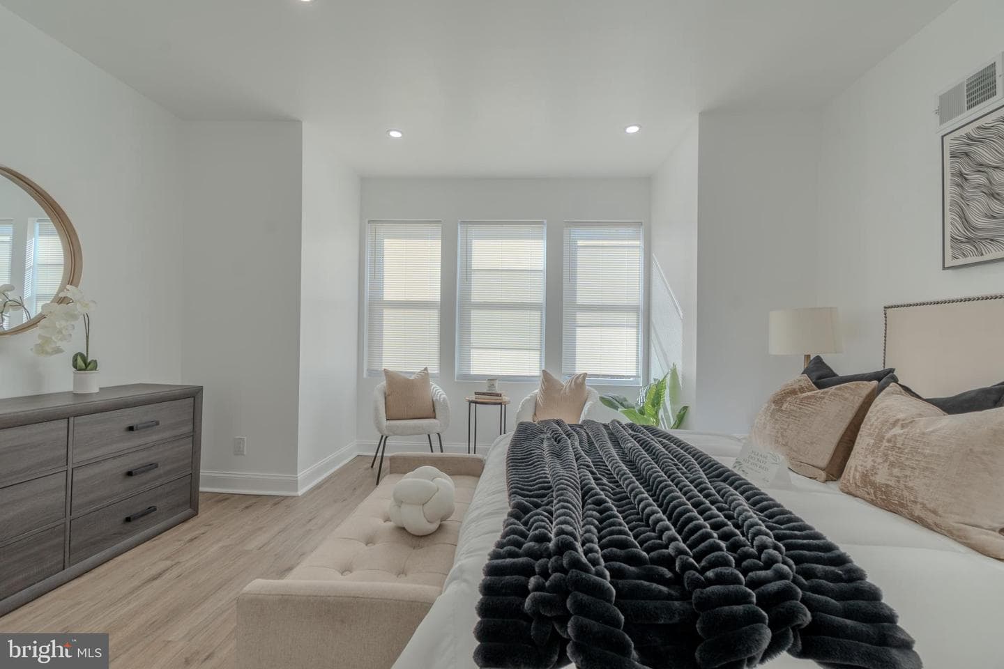 1123 S 56th Street photo 18