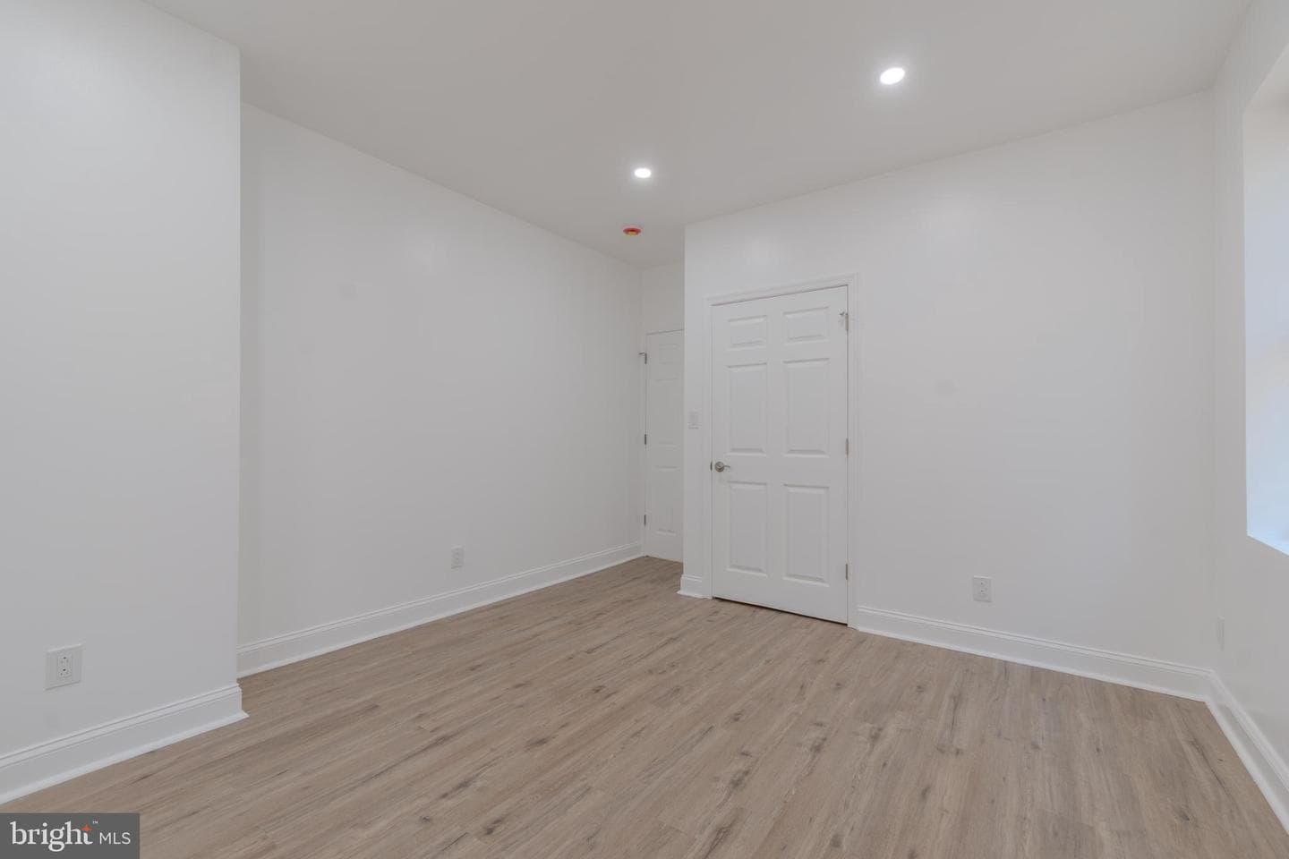 1123 S 56th Street photo 23