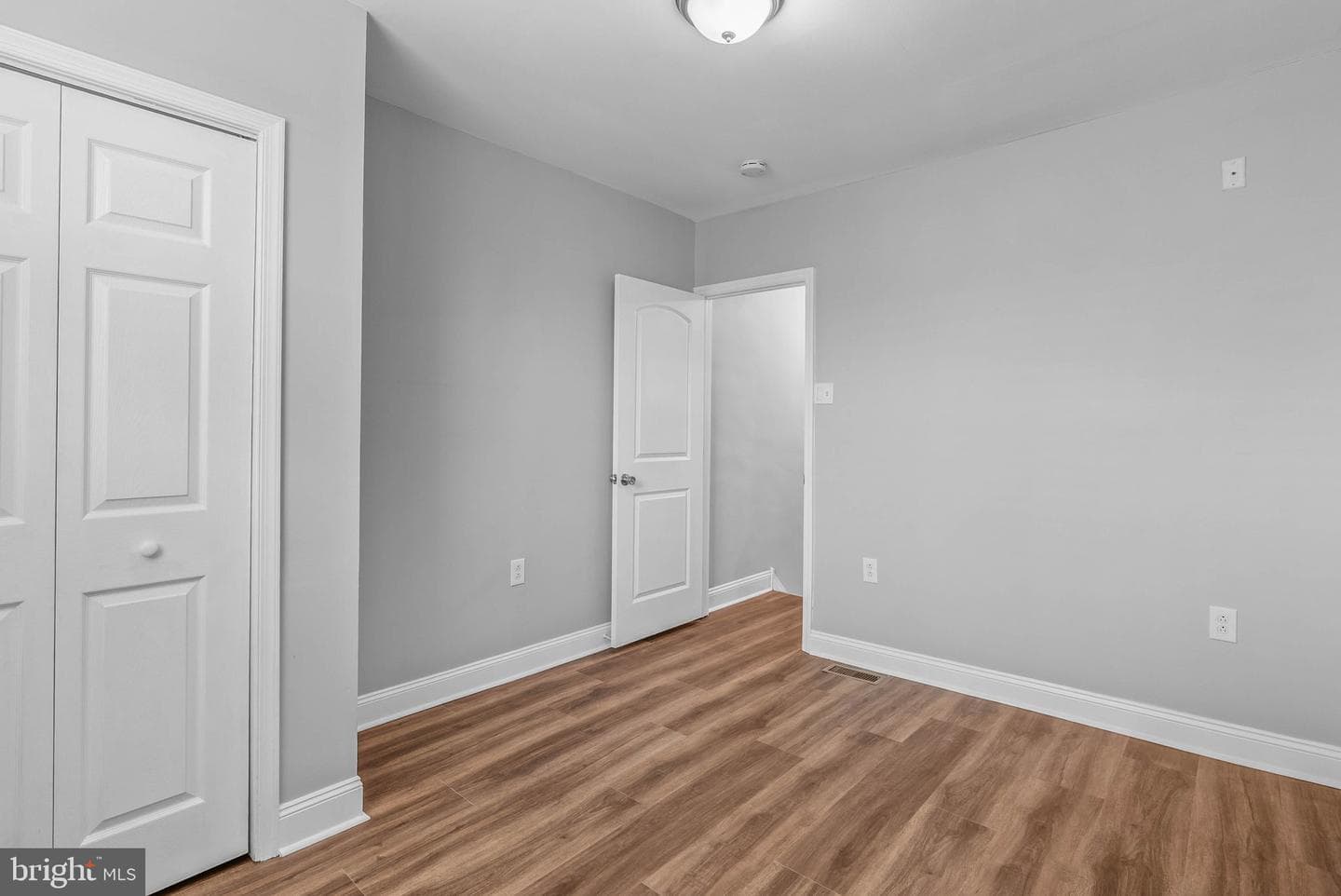 1547 S 28th Street photo 25