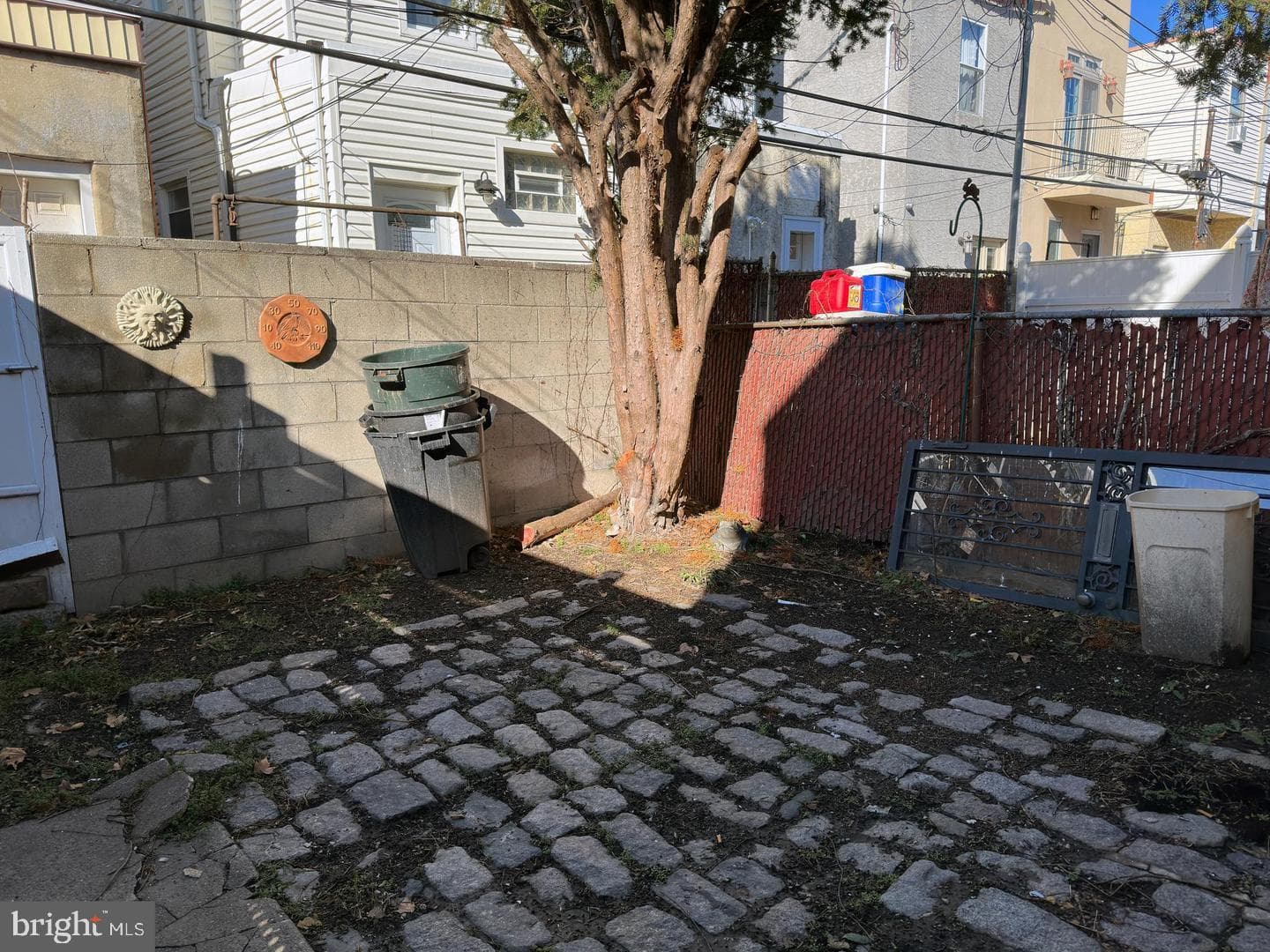 1942 S Galloway Street photo 15