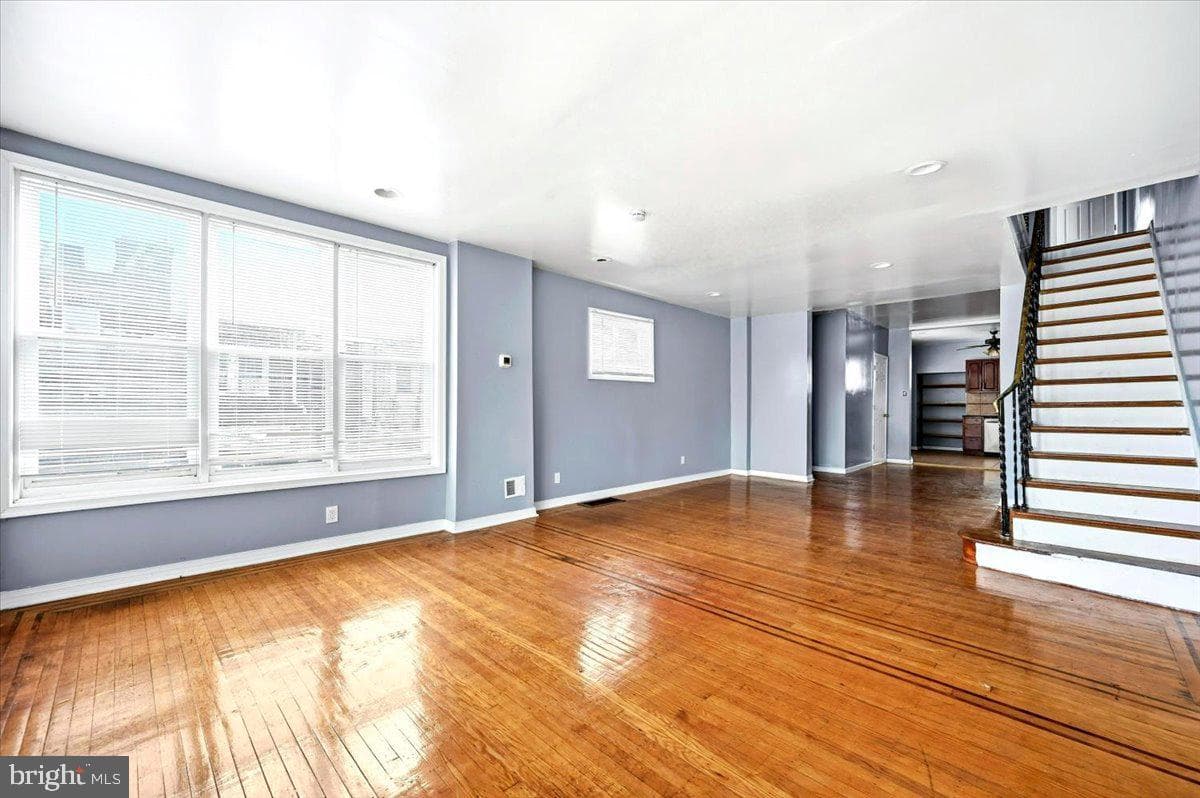 3550 Tudor Street photo 9