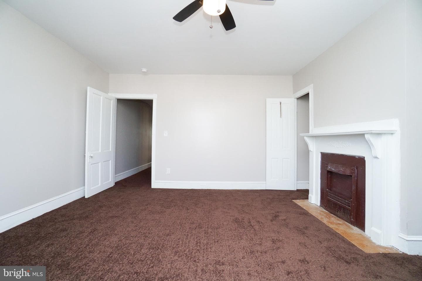 6038 Sansom Street photo 23