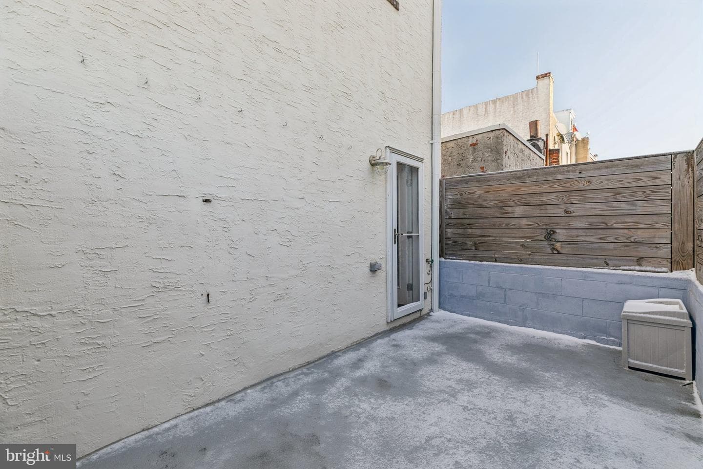 722 Dickinson Street photo 28