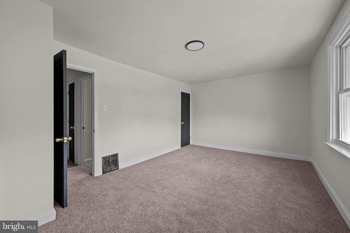 1505 Beverly Road photo 11